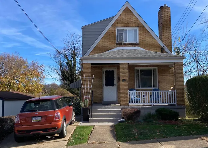 Holiday home The Lloyd Little House Pittsburgh