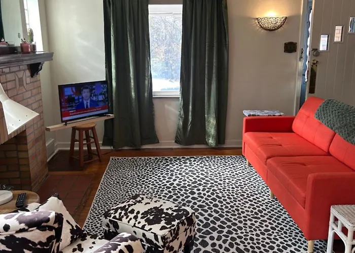Holiday home The Lloyd Little House Pittsburgh